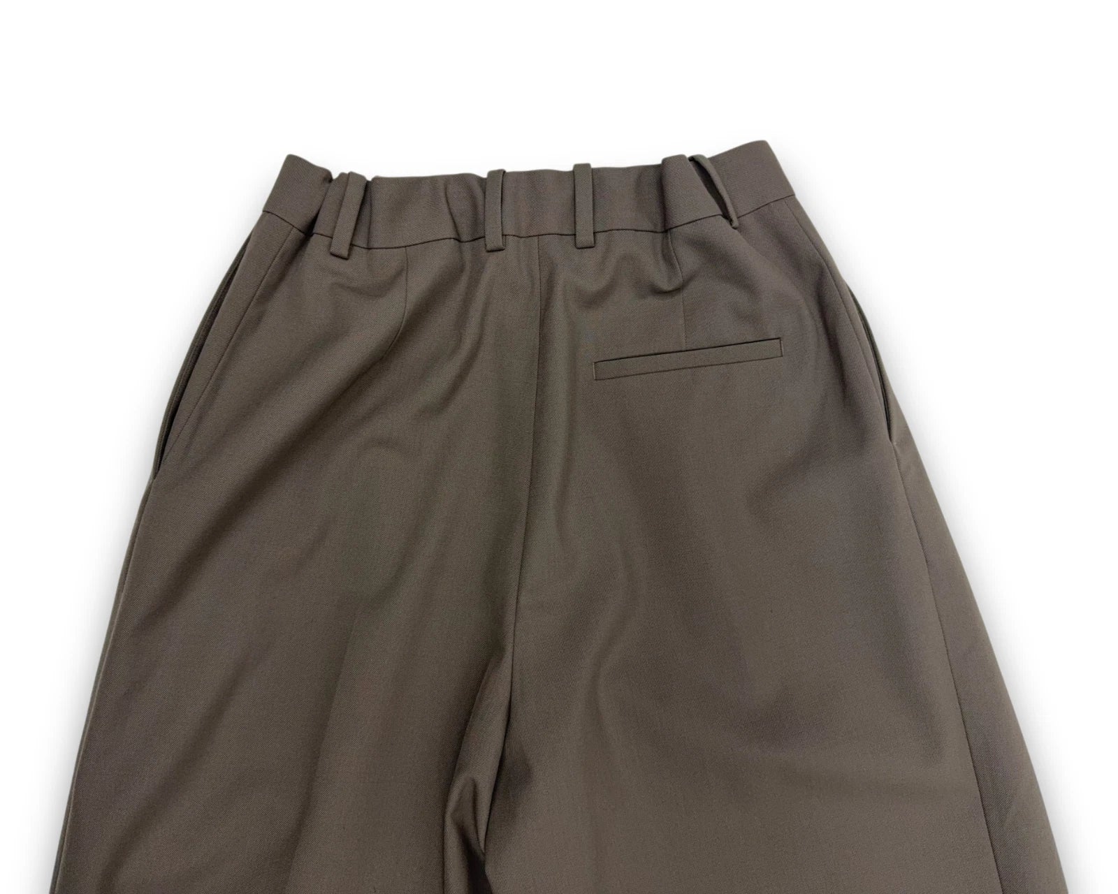 Cos Damen lockere Hose aus Twill weites Bein Gr. 34 Stoffhose Braun Bügelfalte